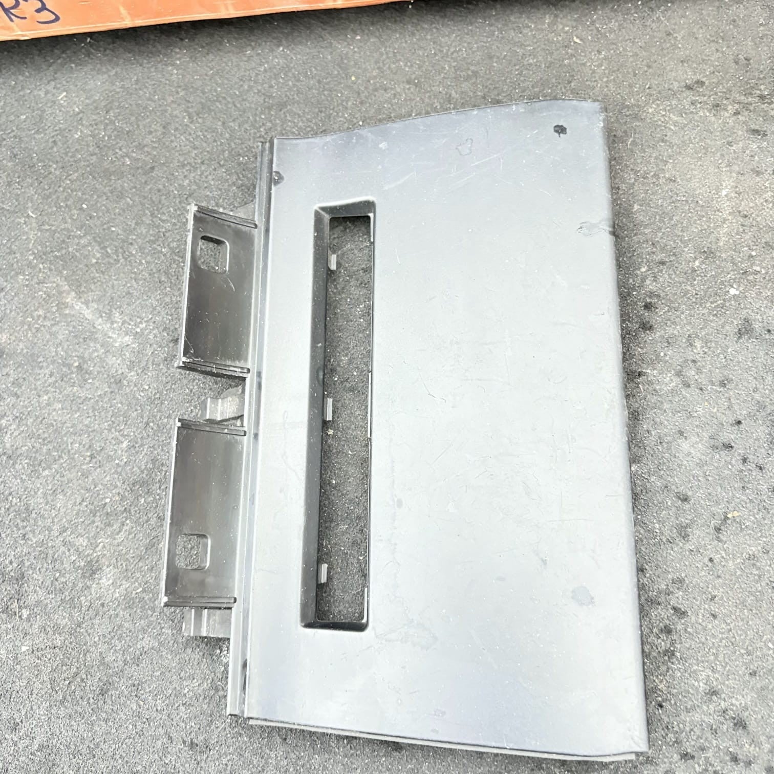 Audi A3 8P/8PA Dashboard Centre Console Lower Bezel Trim 8P0864138D 2004-2008