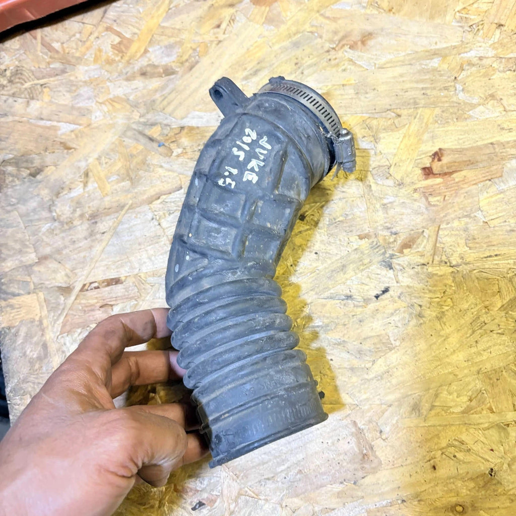 Nissan Juke 2015 Air Intake Hose Pipe