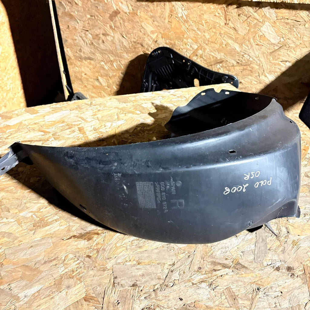 VW Polo Mk4 2000?2009 Rear Right Wheel Arch Inner Fender 6Q0810972A