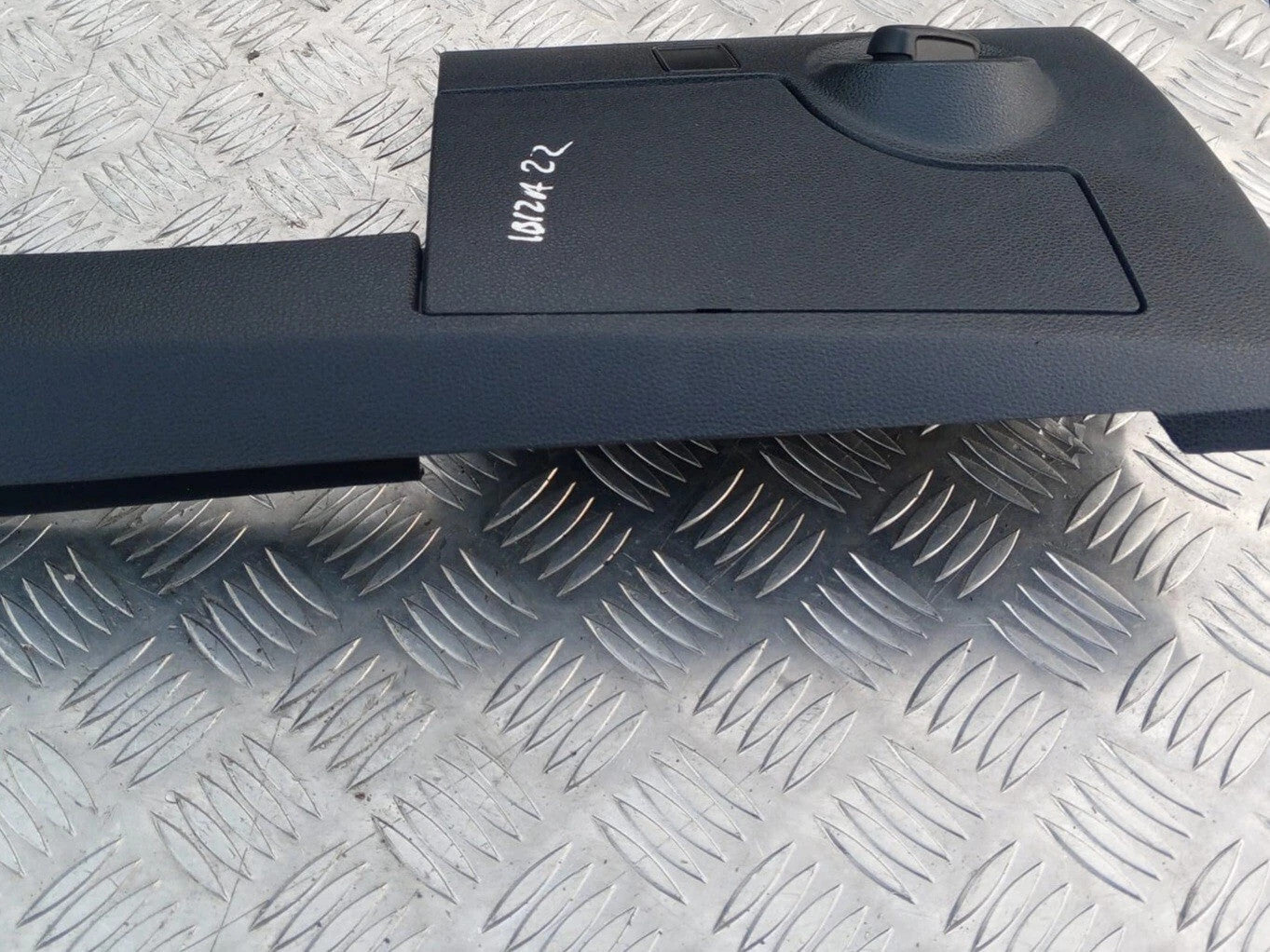 SEAT IBIZA 2020 LOWER DASHBOARD TRIM COVER PANEL & SWITCHES 6F2858366