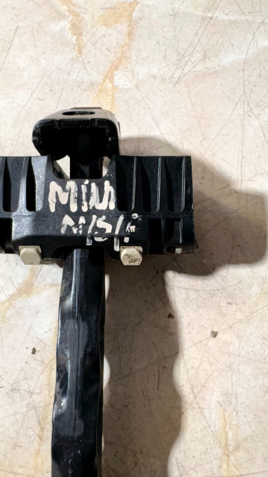 MINI (BMW) COOPER COUNTRYMAN DOOR CHECK STRAP NSF PASSENGER FRONT LEFT