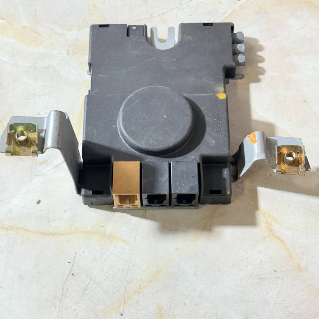 Audi A3 8P 3DR 2004-2007 Radio Aerial Antenna Amplifier Signal Booster 8P3035225