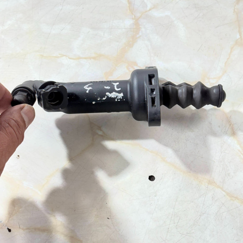 Seat Ibiza 2008 Master Clutch Cylinder 6R0721261