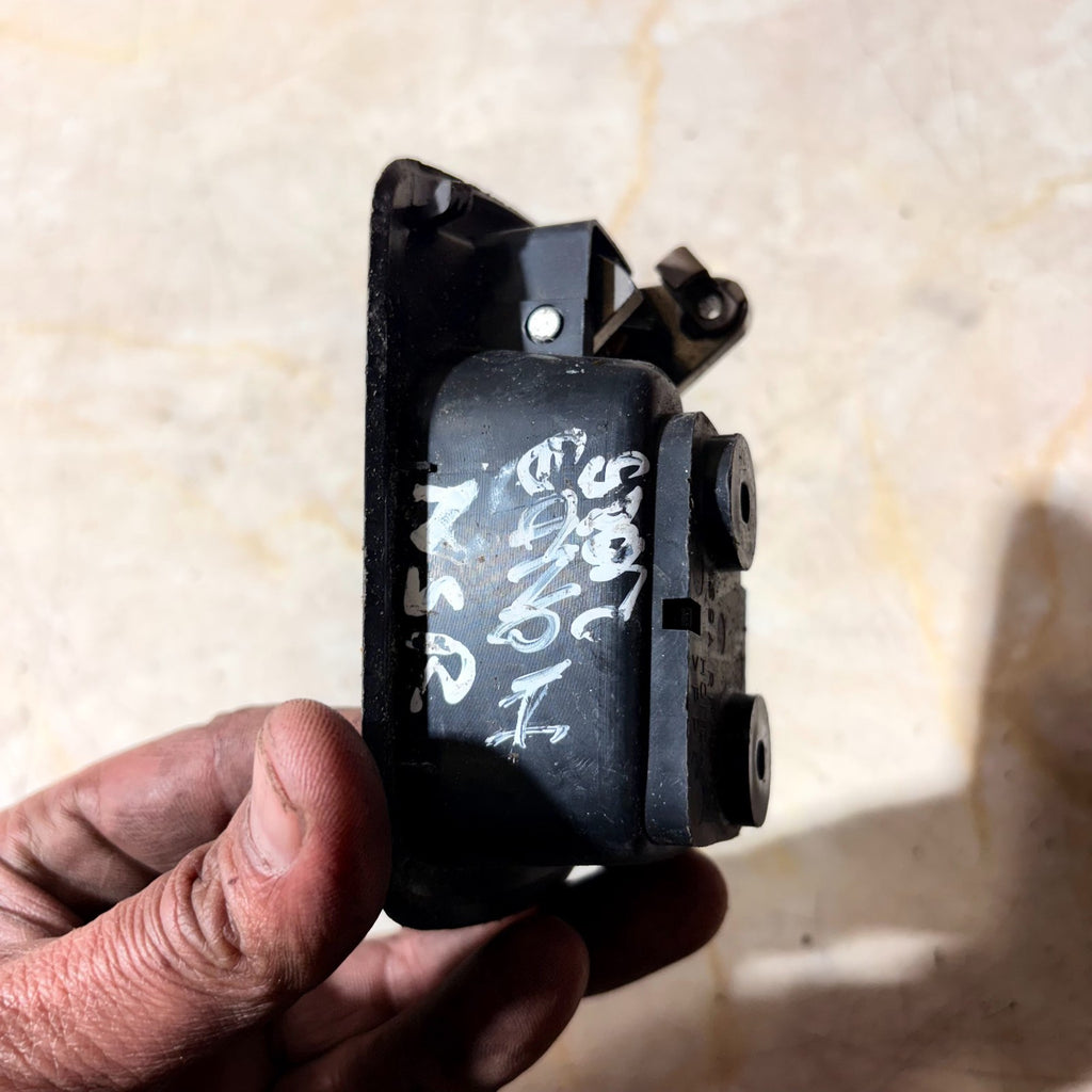 HONDA CR-V 2005 REAR PASSENGER LEFT SIDE INNER DOOR HANDLE