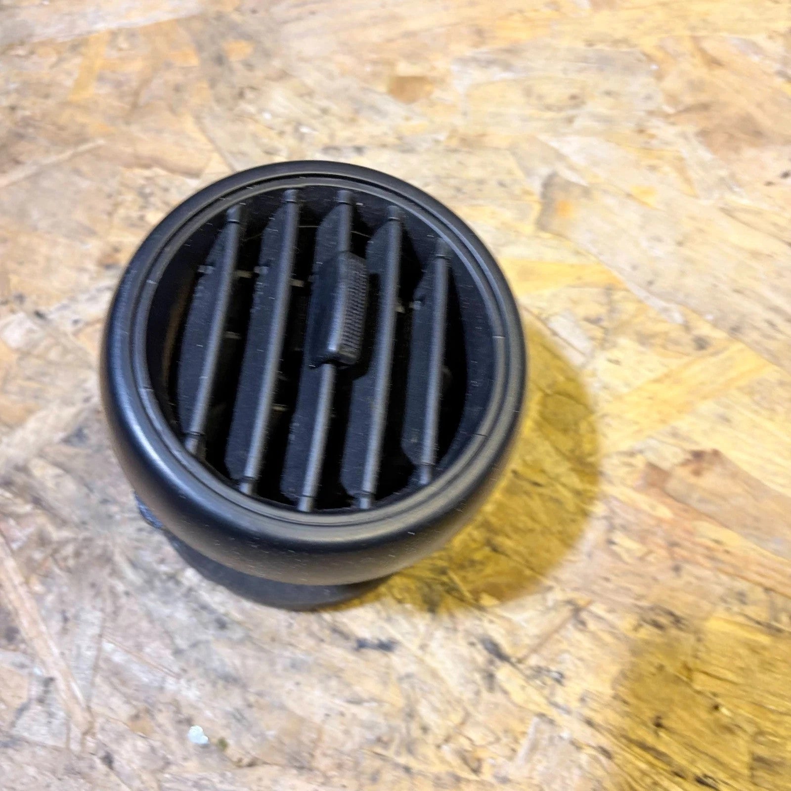 Hyundai Coupe 2002 Interior Dashboard Heater Air Vent Front Left Side