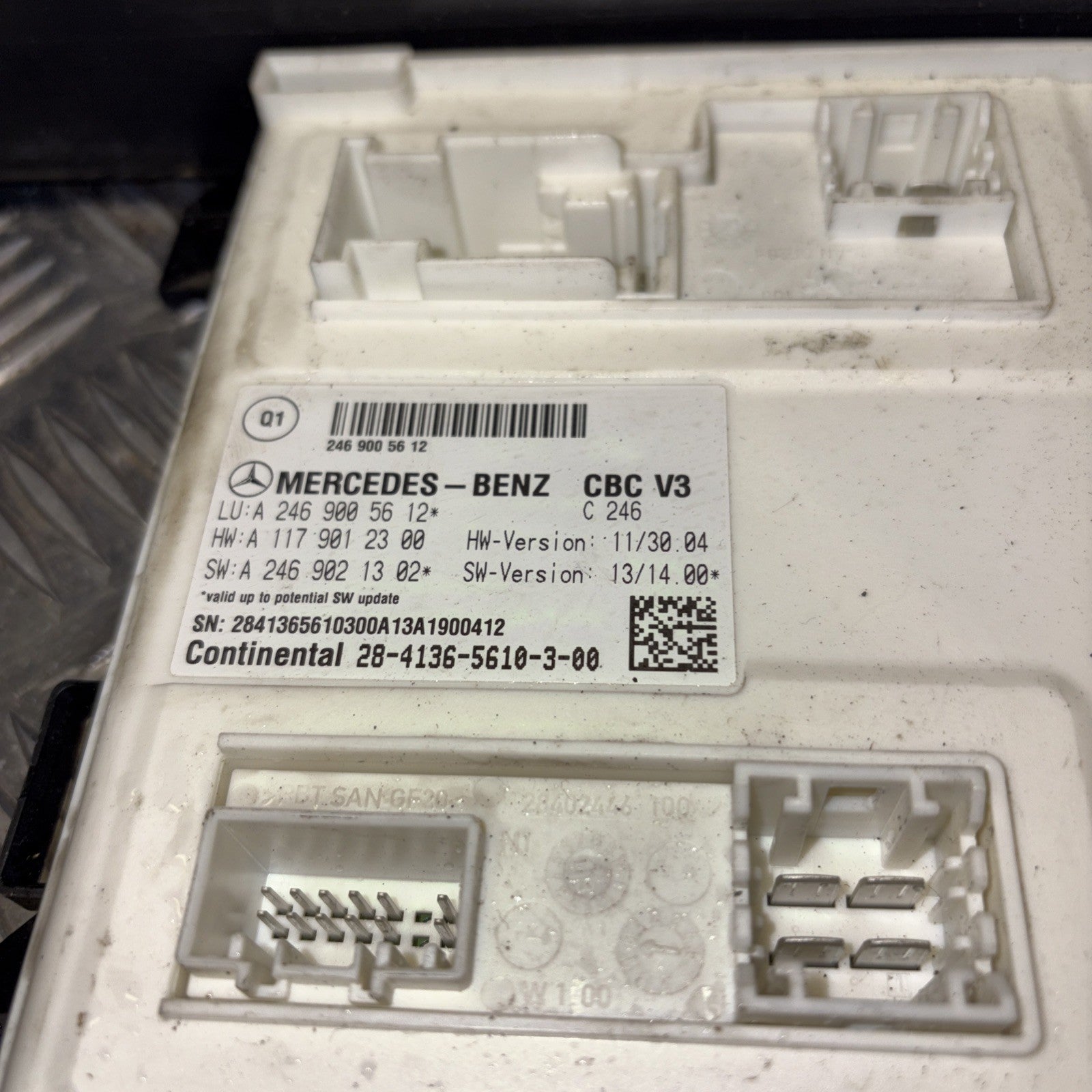 MERCEDES A B CLASS W176 W246 2013 CBC V3 BCM BODY CONTROL MODULE ECU A2469005612