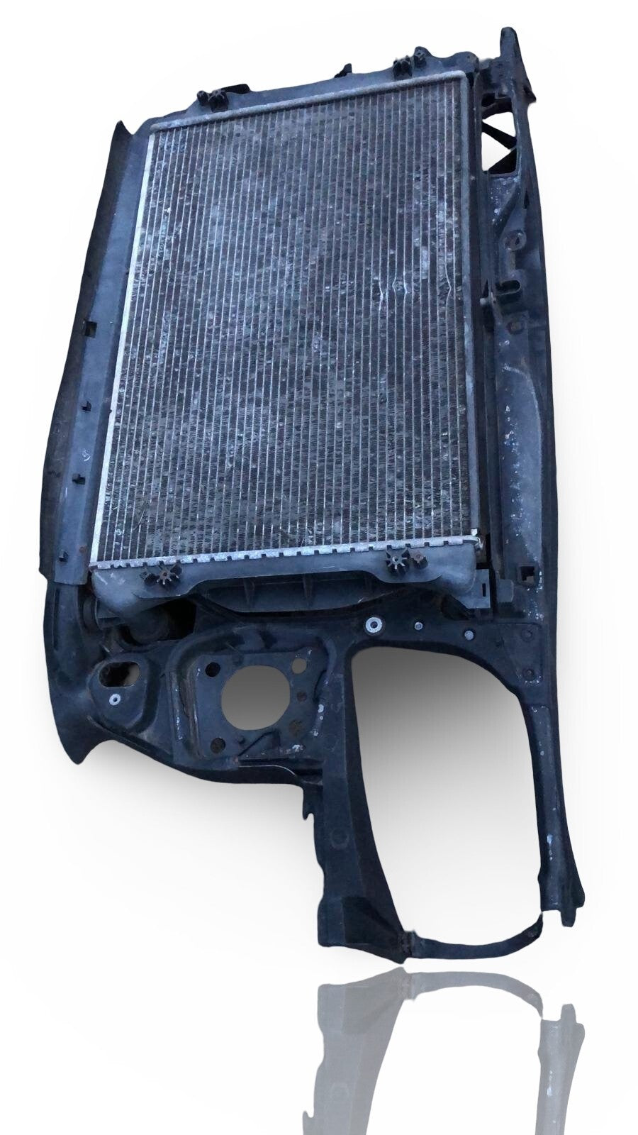 Audi A4 B7 2.0 TDI Diesel Coolant Radiator Water Cooling Radiator 8E0121251A