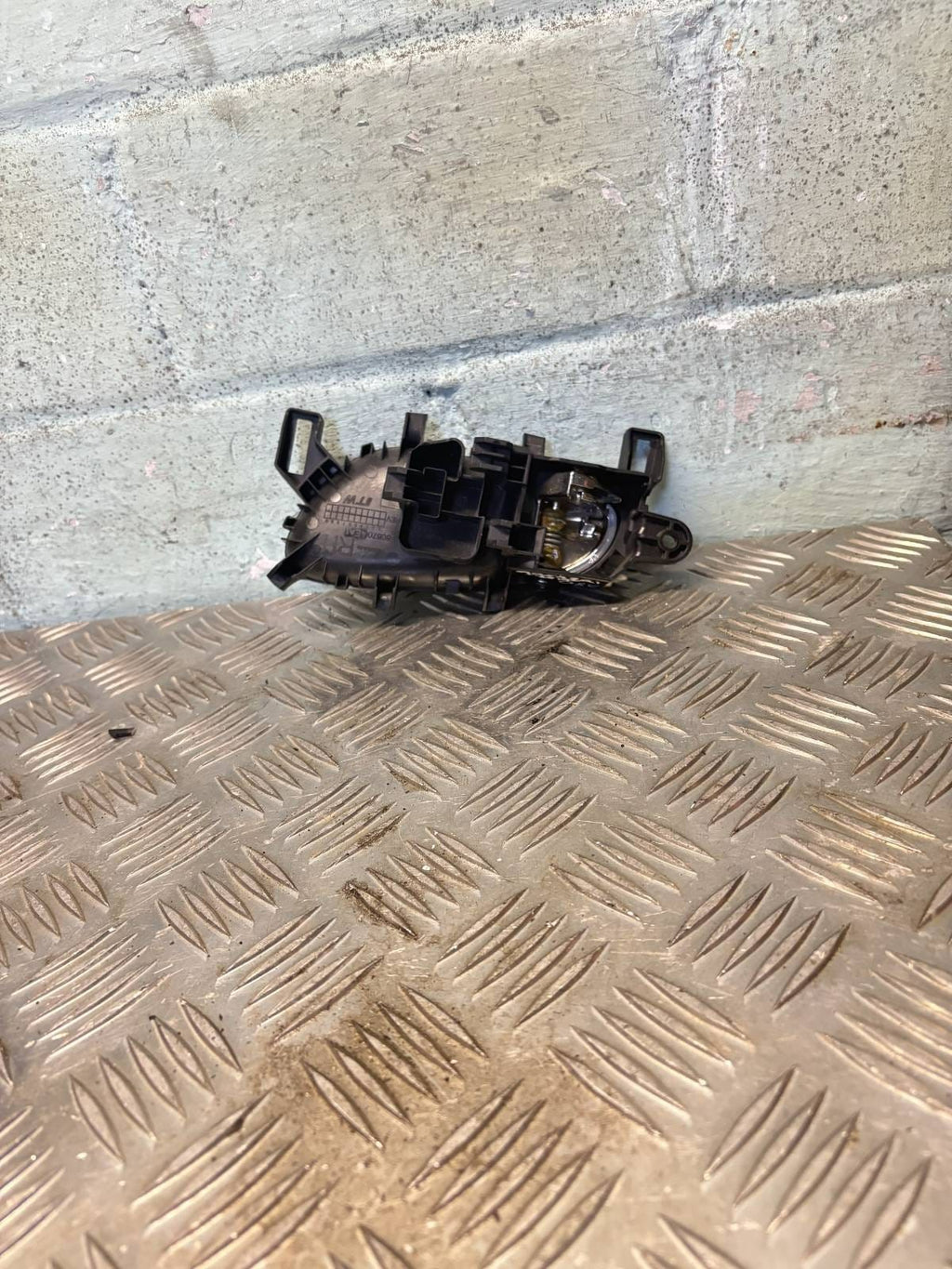 NISSAN QASHQAI J11 2019 INTERIOR DOOR HANDLE REAR RIGHT DRIVER SIDE 80670-4EA0A