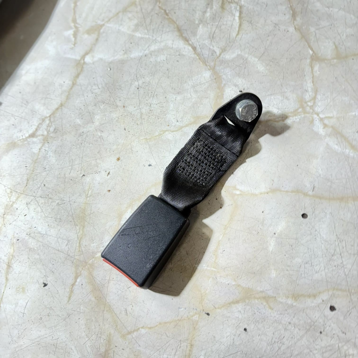 Ford Ka MK2 Passengers Rear Seatbelt Buckle Catch 33033400 2009