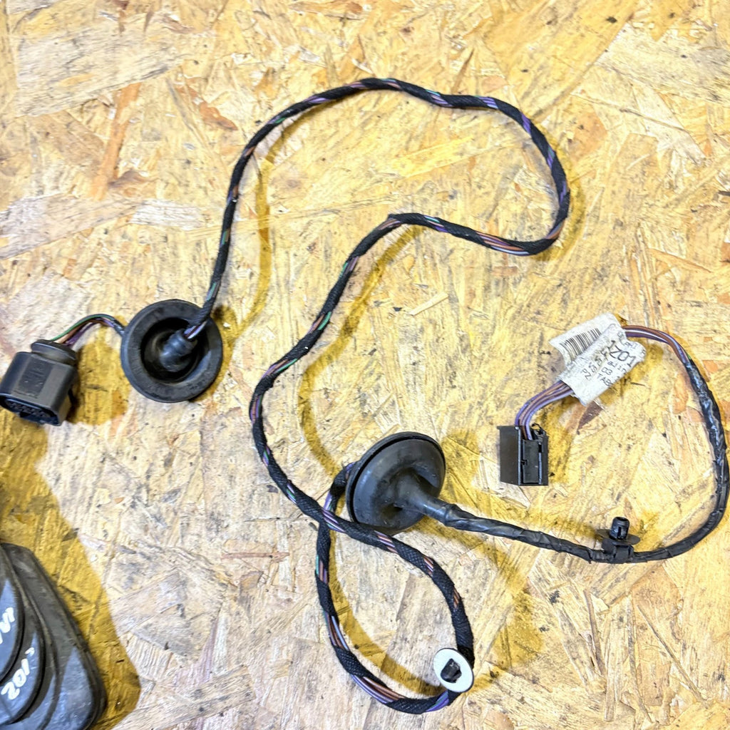 SKODA OCTAVIA REAR DRIVERS RIGHT SIDE DOOR WIRING LOOM HARNESS 2017