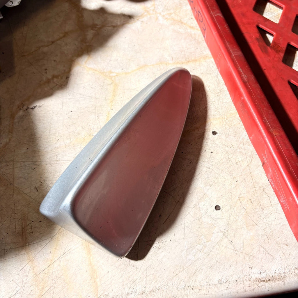 BMW X3 E83 2003-2010 Roof Shark Fin Aerial Antenna Cover 3411631 50010077