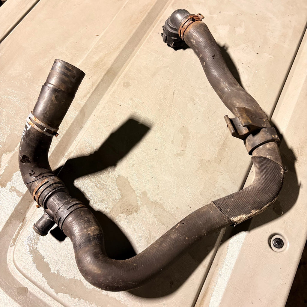 Volkswagen Tiguan Engine Water Coolant Pipe Hose 5N0122051