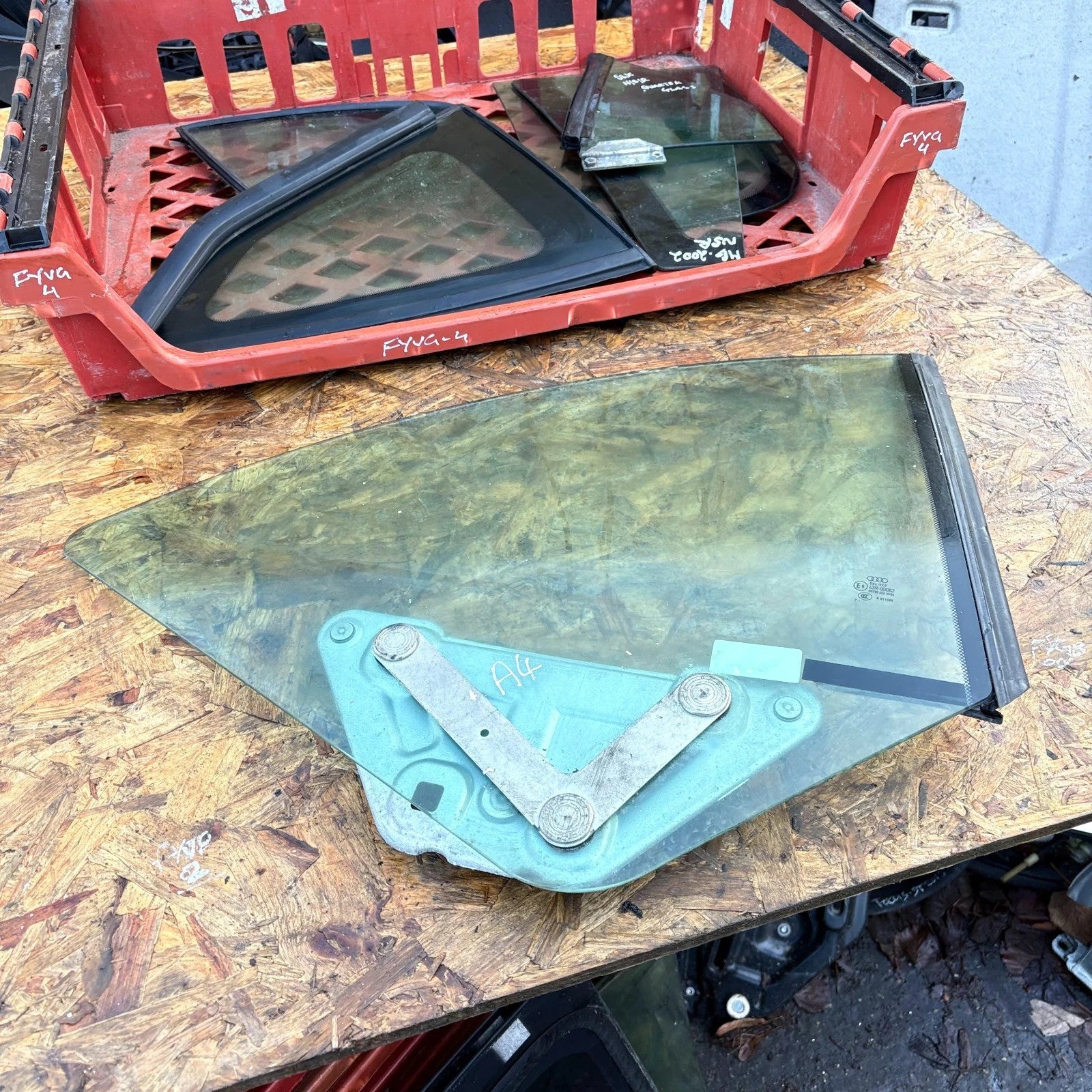 Audi A4 Rear Right Quarter Glass 2008