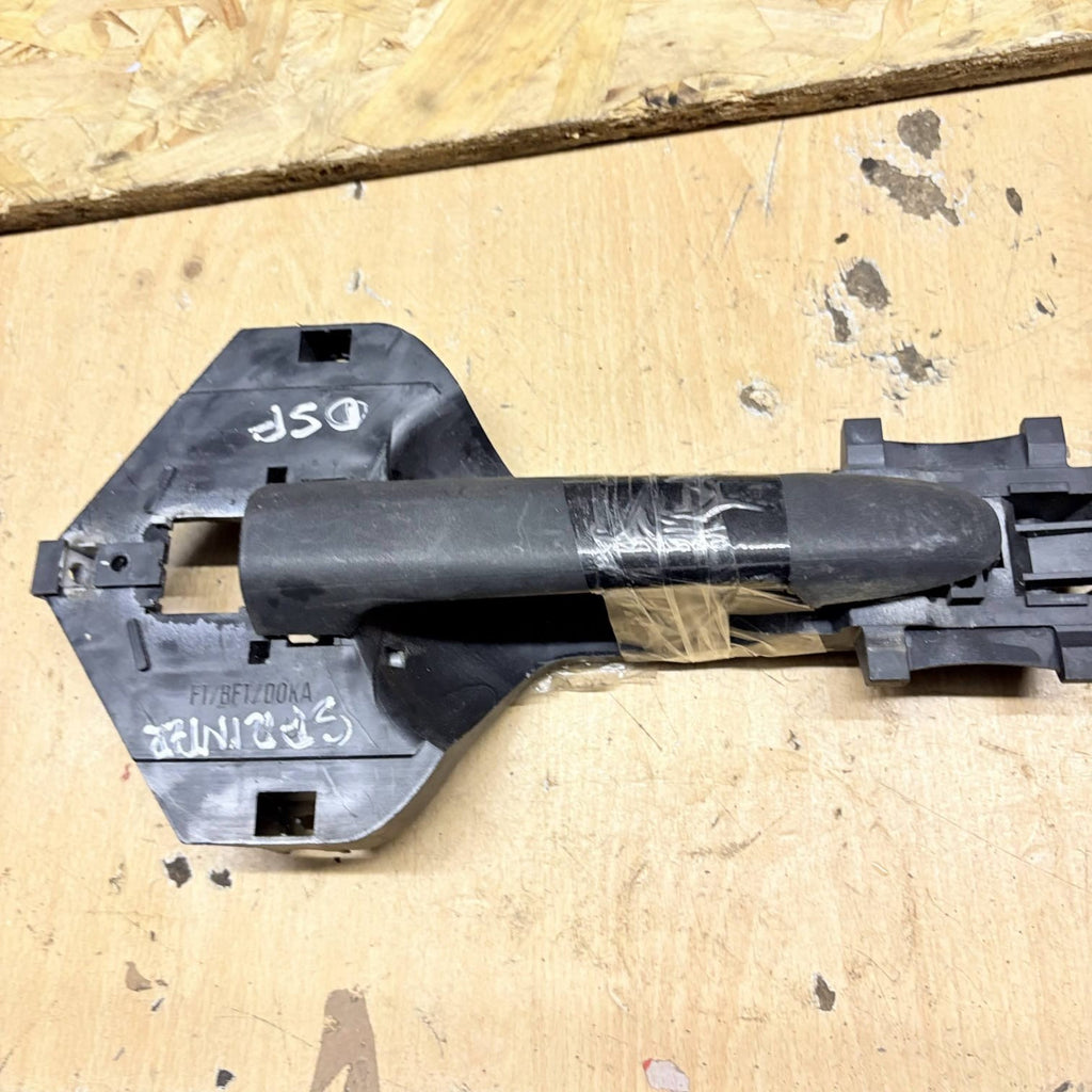 MERCEDES SPRINTER W906 DOOR OUTER HANDLE FRONT RIGHT DRIVER OSF 96-06