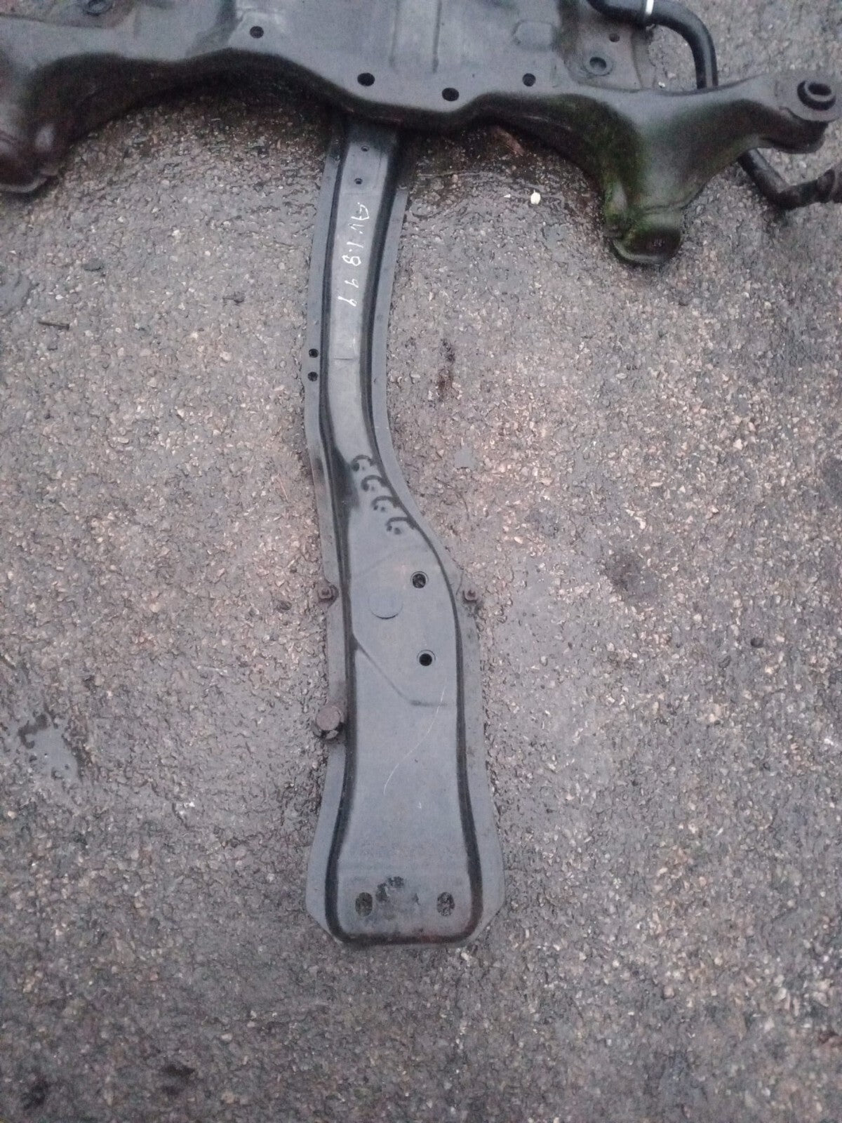 TOYOTA AVENSIS 1997-2003 1.8 AND 2.0 16V FRONT SUBFRAME