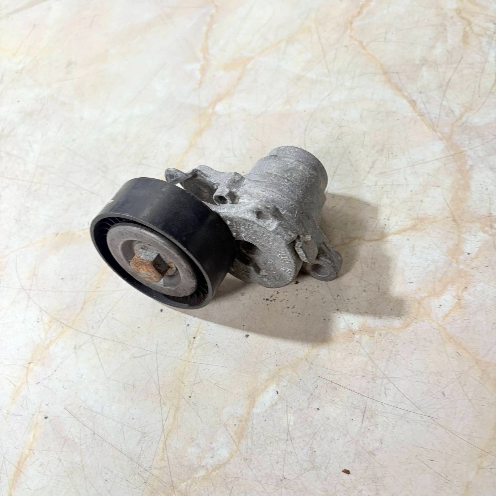 Skoda Fabia MK3 NJ3/NJ5 2014-2021 1.2 TSI Aux Belt Tensioner 04E145299N