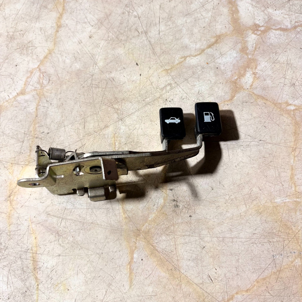 SUZUKI LEVER FUEL LID and BONNET OPENER