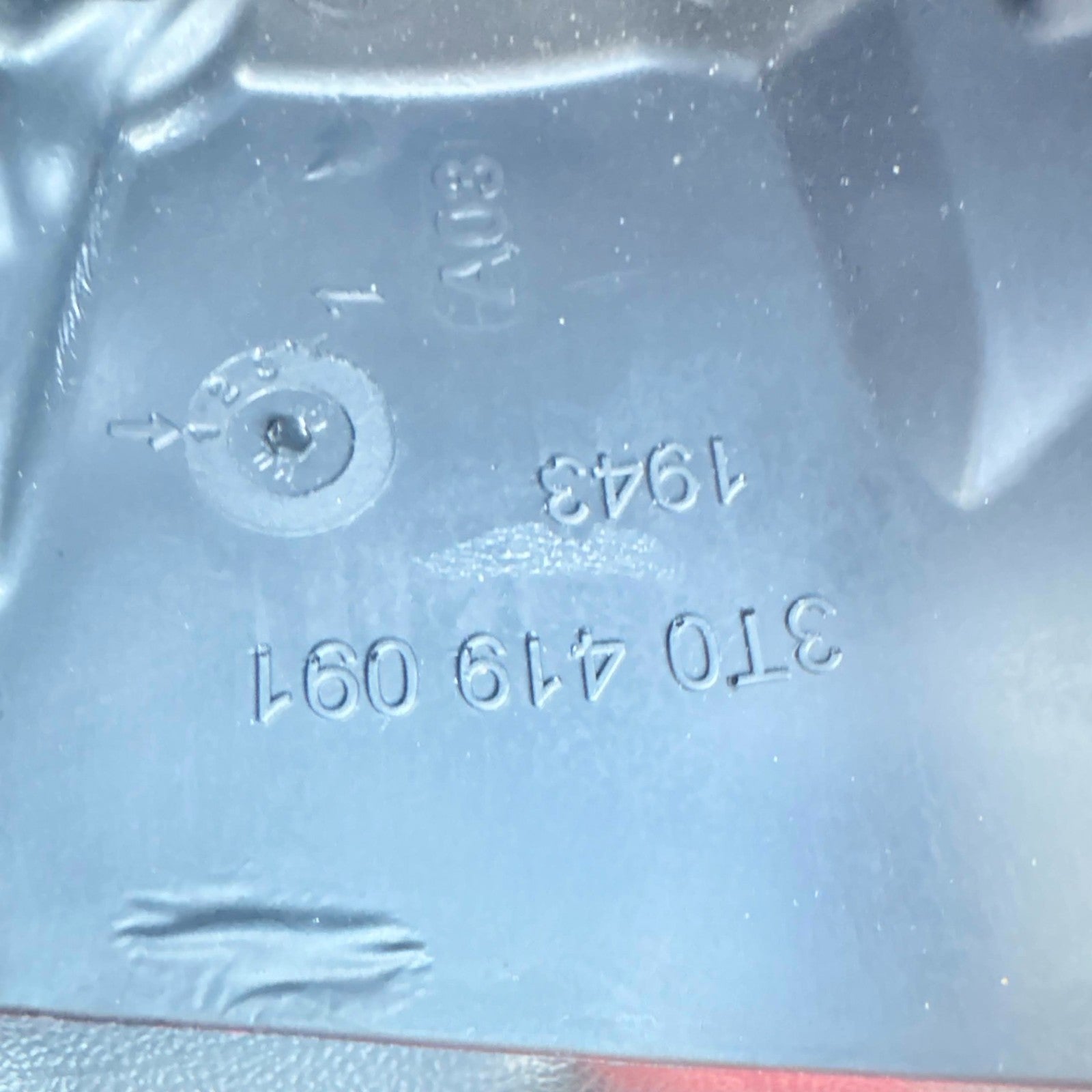SKODA SUPERB STEERING WHEEL 4 SPOKE 3T0419091 2009