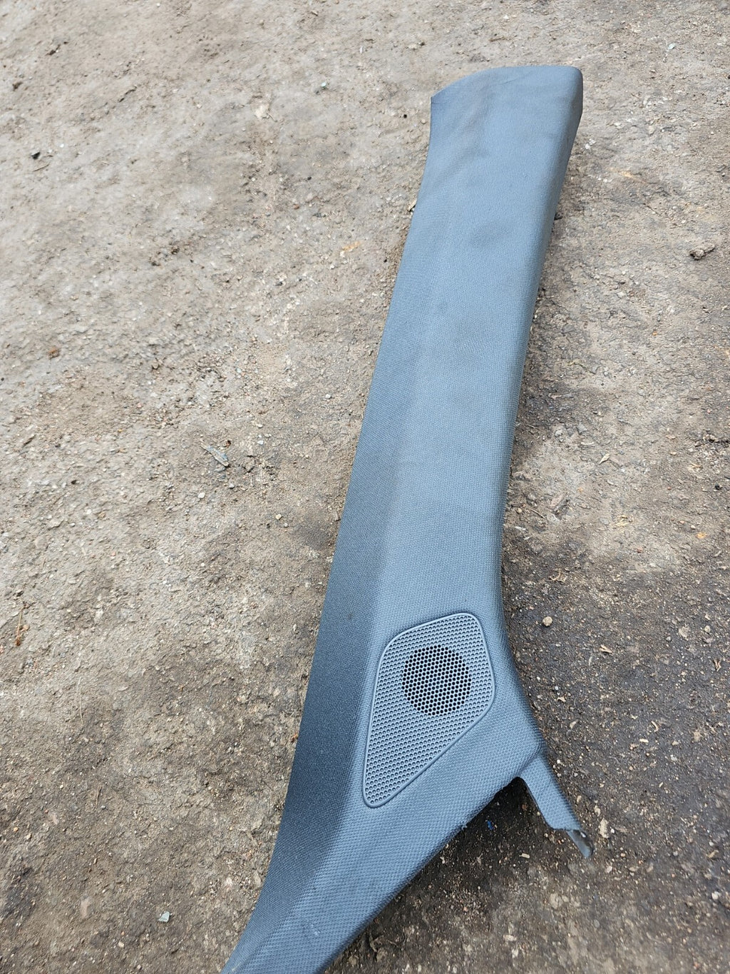 Audi A3 8Y 2021 a-Pillar 8Y0867234B AMD90128