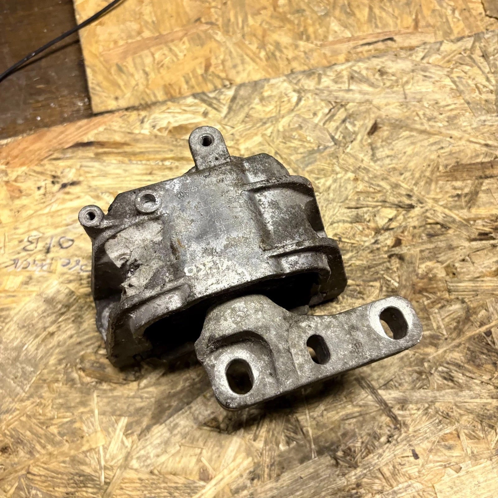 2008 VW Scirocco - Engine Mount - 1K0 199 262