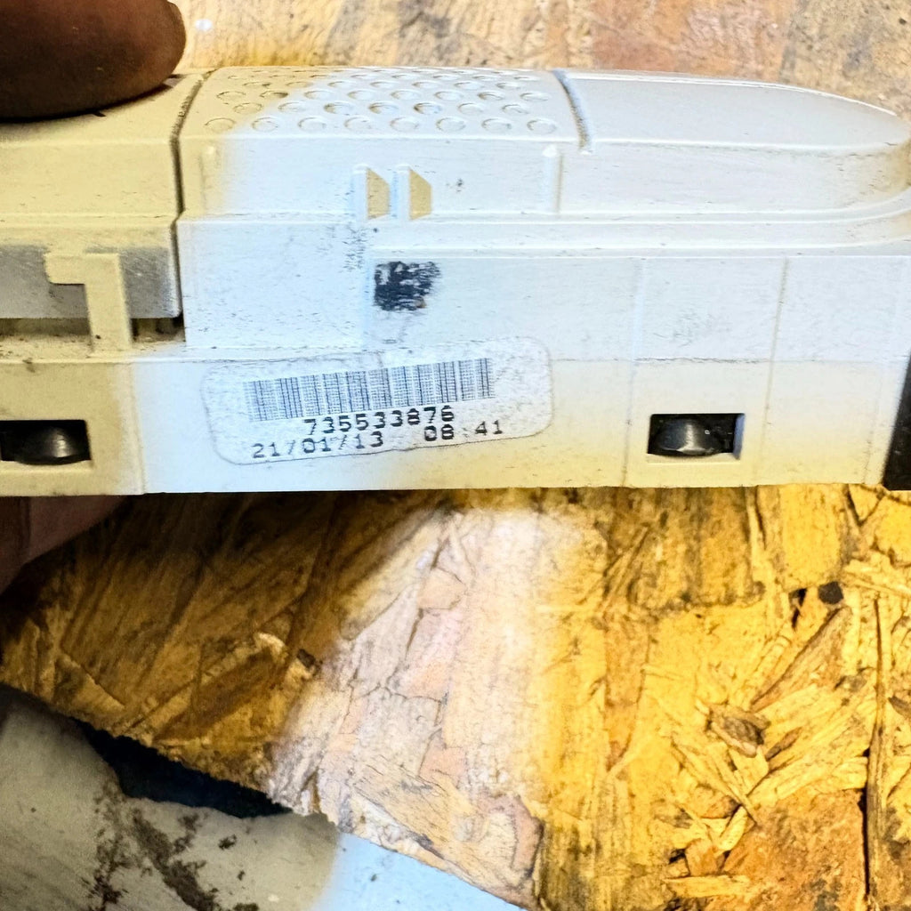 2013 Fiat 500 ESP ON OFF Switch Button 735453095