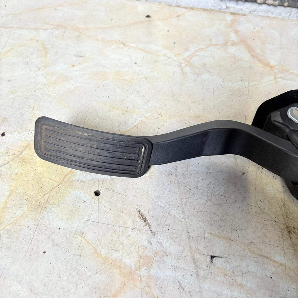 MAZDA 6 MK2 GH 2008 -2013 THROTTLE PEDAL GS8S-41600