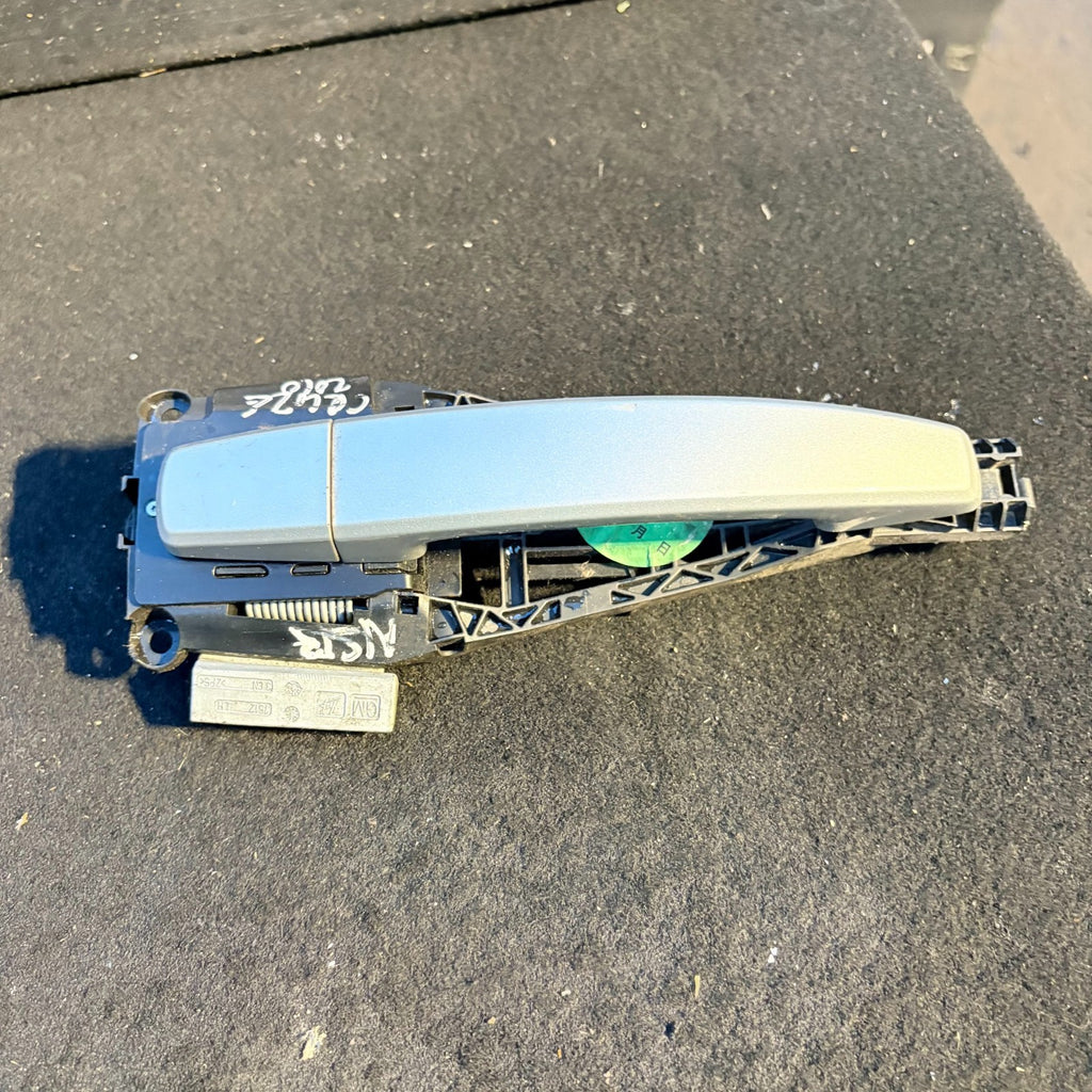 Chevrolet Cruze Exterior Door Handle Passenger Rear Left 2010