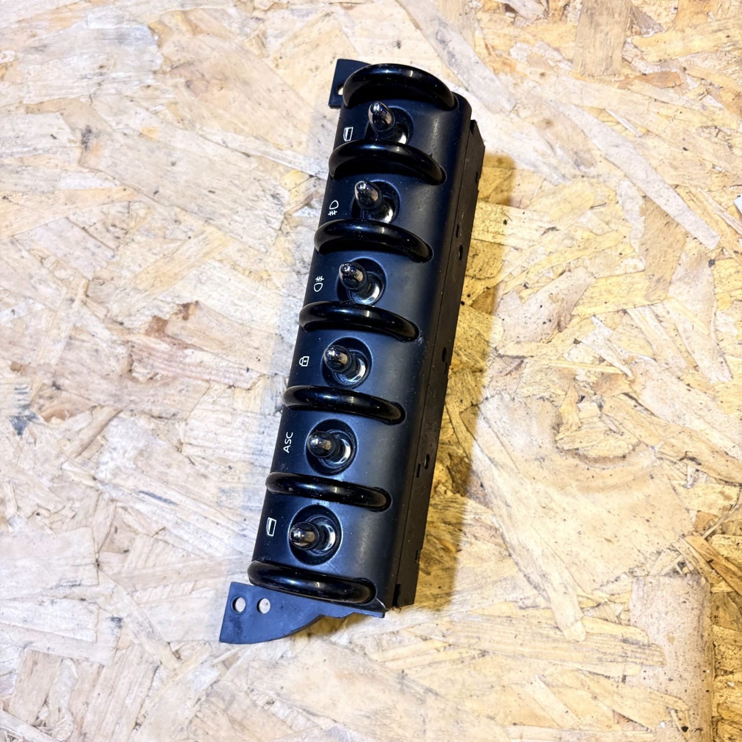 MINI R50 R53 Cooper S 02-06 Switch Panel Window Fog C/L ASC 37059B 6917989