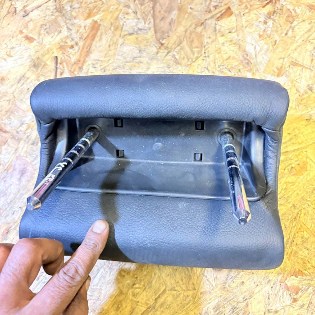 BMW X5 E53 Rear Centre Seat Headrest Leatherette Middle Rear 2000-2006