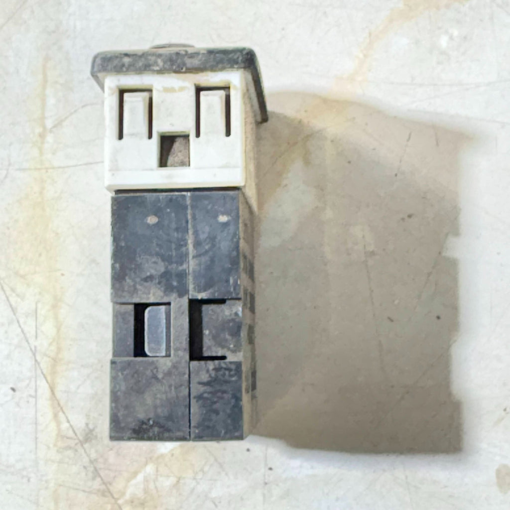32932074 Light Control for SUZUKI GRAND VITARA 3 PUERTAS 1999