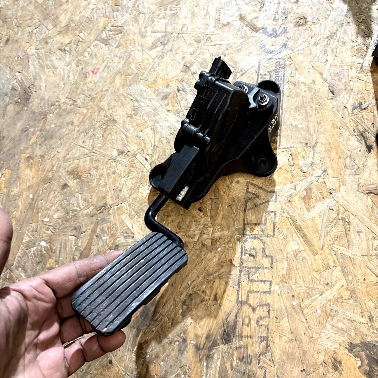 Hyundai i30 MK1 2007-2012 FD 1.6 CRDi Throttle Pedal - Accelerator Pedal