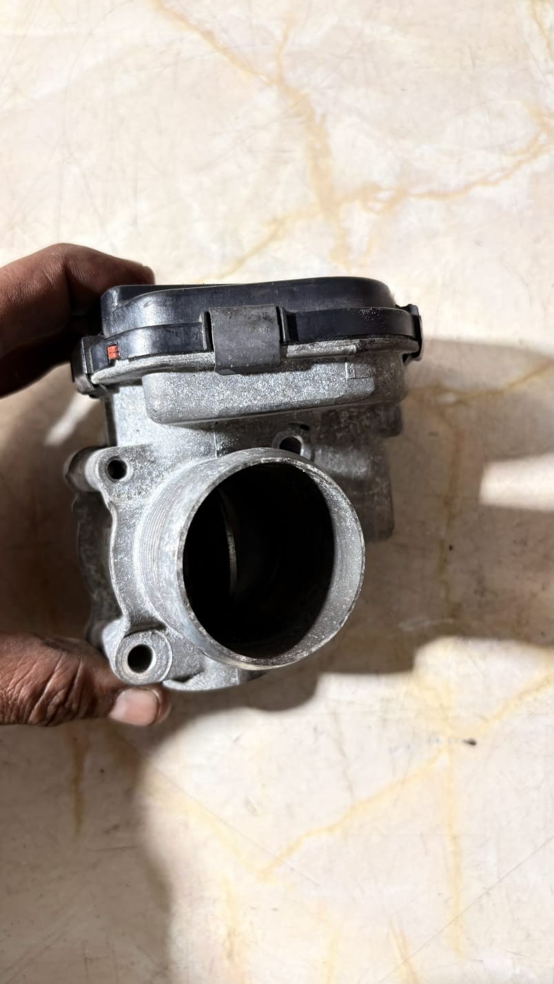 Ford Fiesta Mk7 2011 Throttle Body 28098656