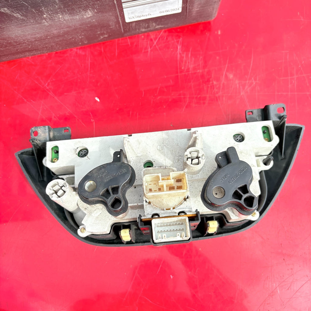 Toyota RAV-4 2003 Climate Control Panel (Heater Control Switches) 455916-2020