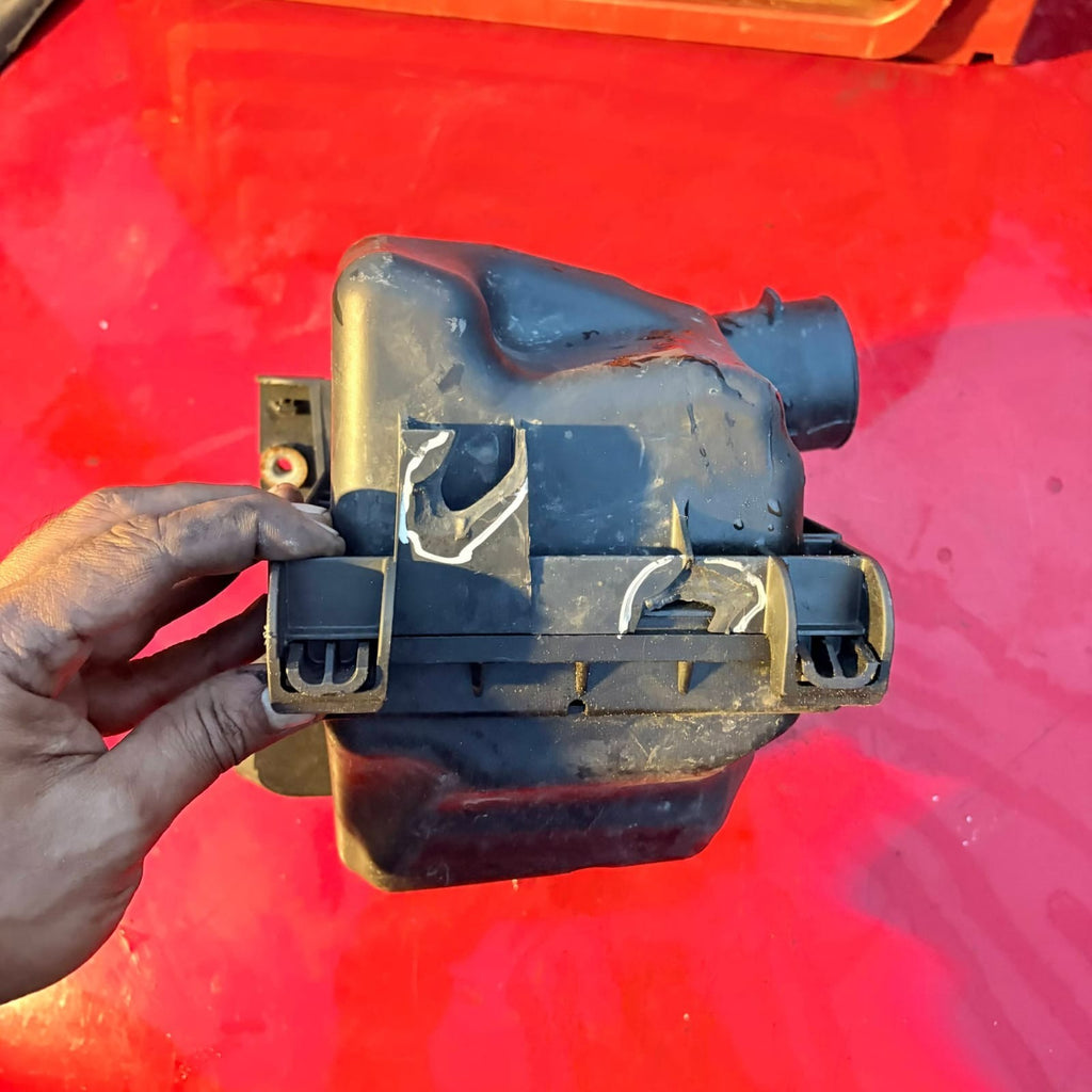 Nissan Juke Air Filter Box 1kt1a 1.6 Petrol 2011