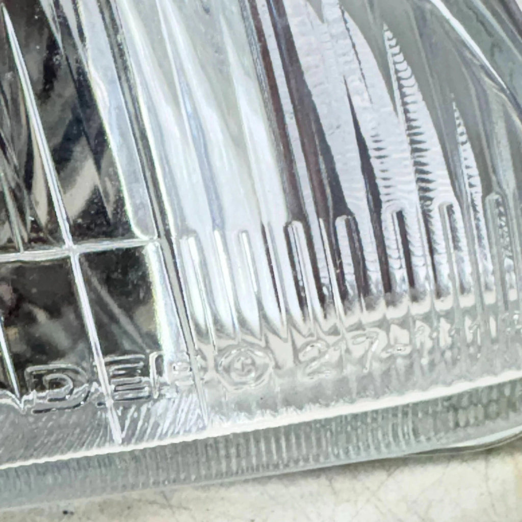 Honda Civic EG/EH Saloon Headlight Headlamp DEPO 217-1111 1991-1995