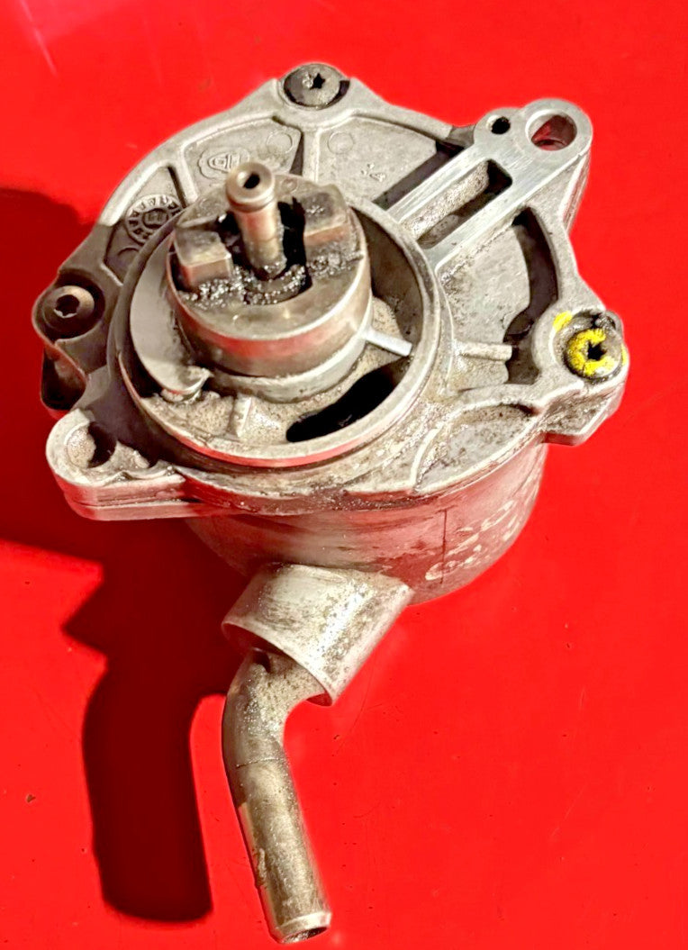 MERCEDES W203 W210 OM611 OM612 VACUUM PUMP A6112300065 PIERBURG