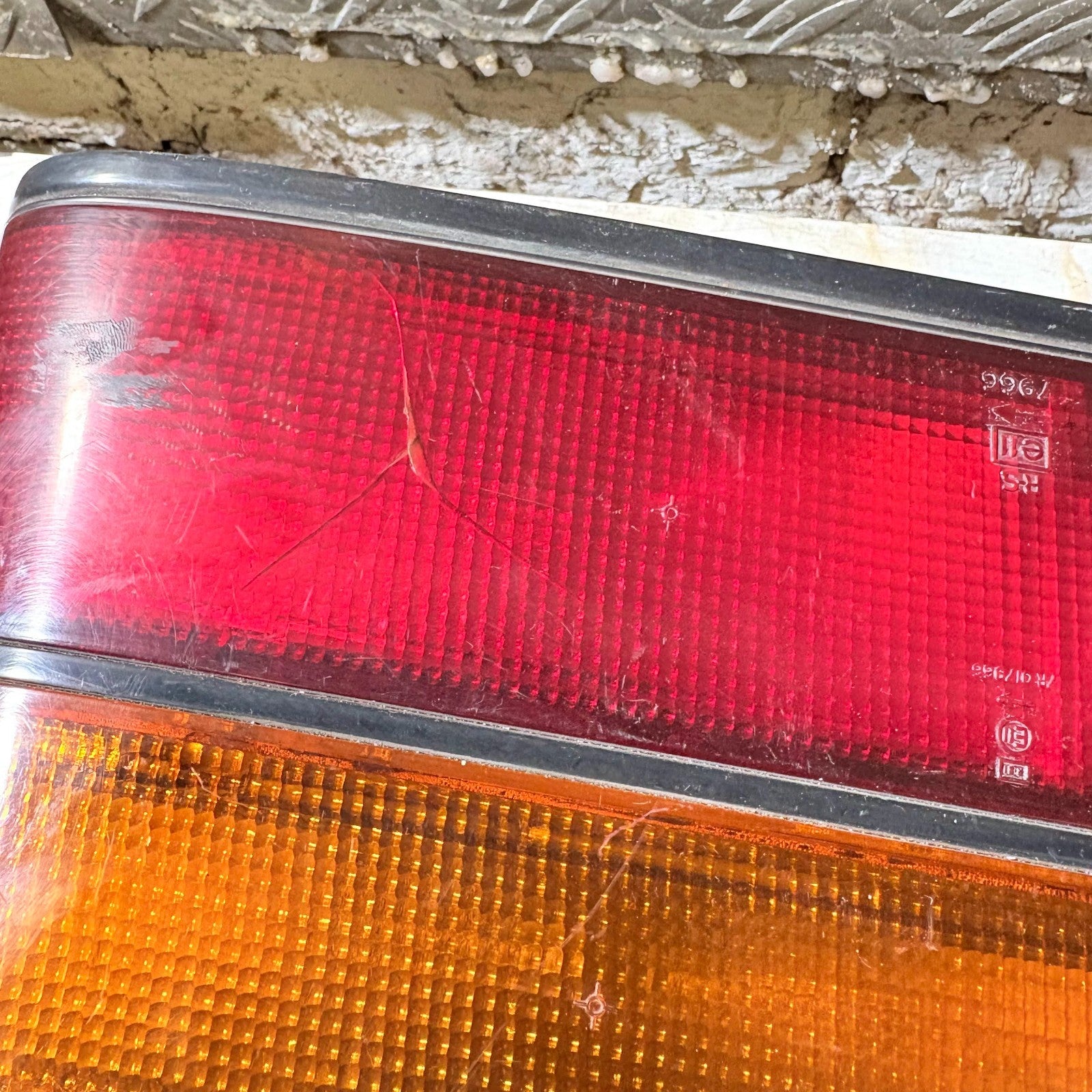86-87 Civic 4Dr RearRight Taillight Combination Brake Signal Stop Lamp