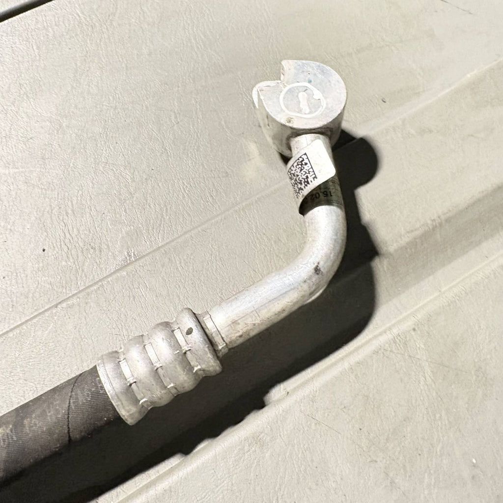 AUDI A4 B8 2.0 TDI 100kW Air Con A/C Pipe Hose 8K0260707S 2011