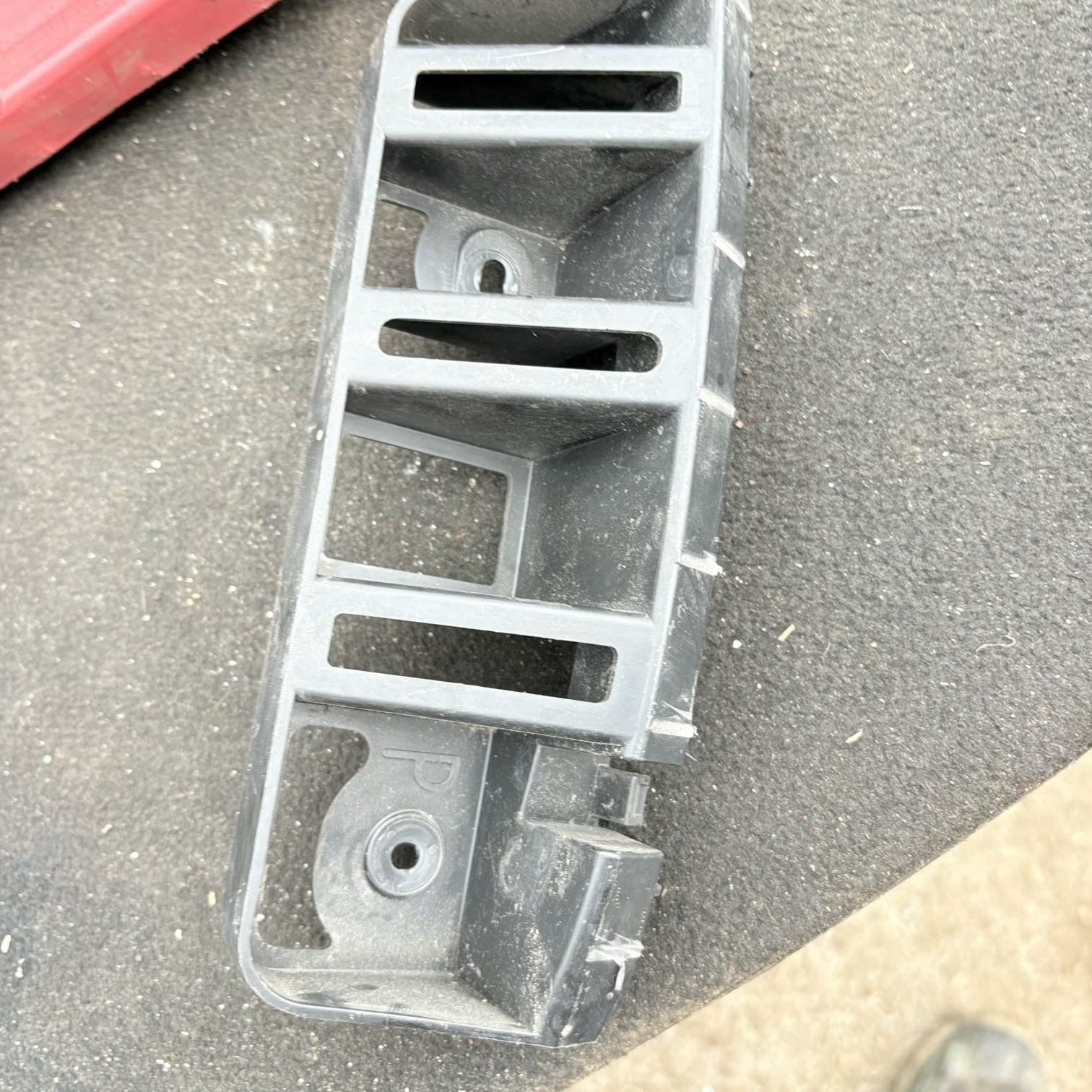 Skoda Rapid Rear Right Side Bumper Mounting Bracket 5jh807394a