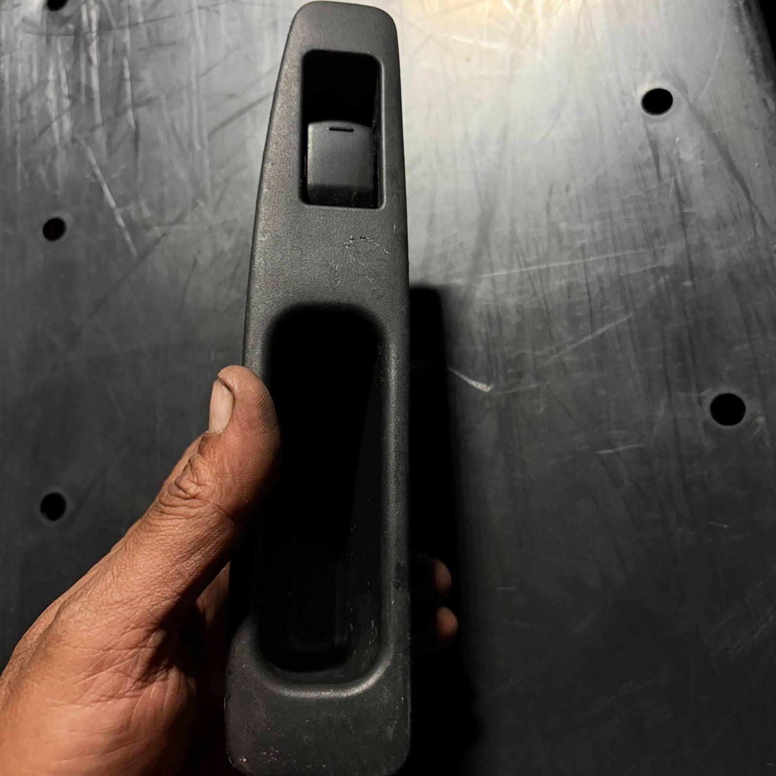 NISSAN QASHQAI J10 WINDOW SWITCH 25411-JD000 OSR RH DRIVER REAR RIGHT 10-13