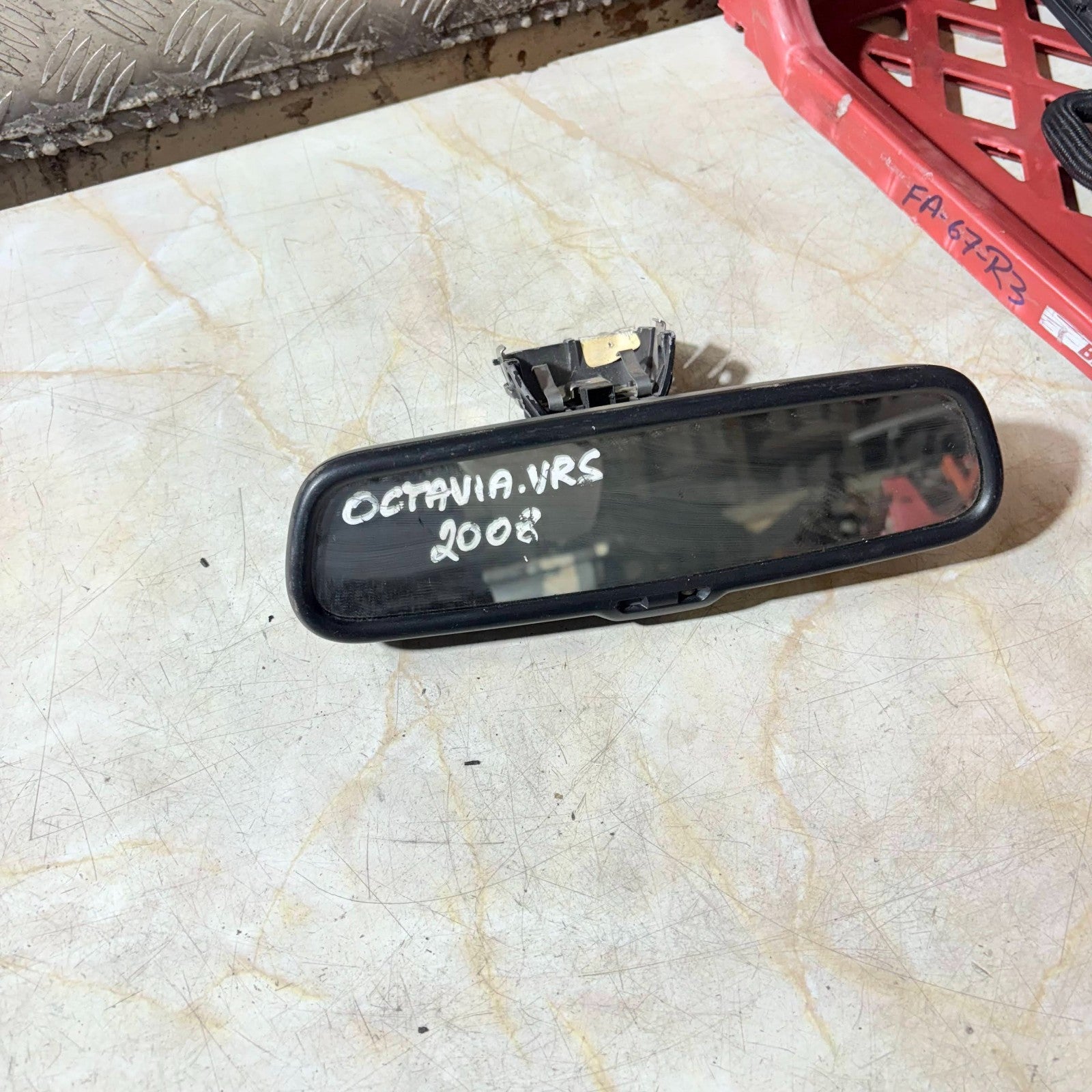 2008 SKODA OCTAVIA AUTO DIMMING INTERIOR REAR VIEW MIRROR E11 015610