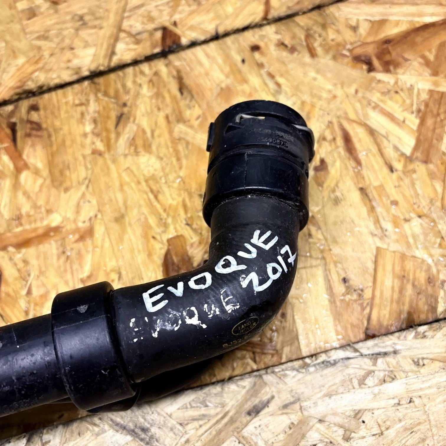 Range Rover Evoque L538 2.2 Diesel 2011-2015 Coolant Hose Pipe BJ32-8285-BC