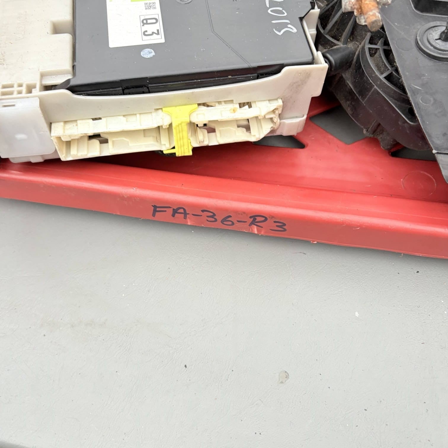 SEAT Ibiza FR 2016 Dashboard Fuse Box Interior Fuse Panel Wiring Loom RHD