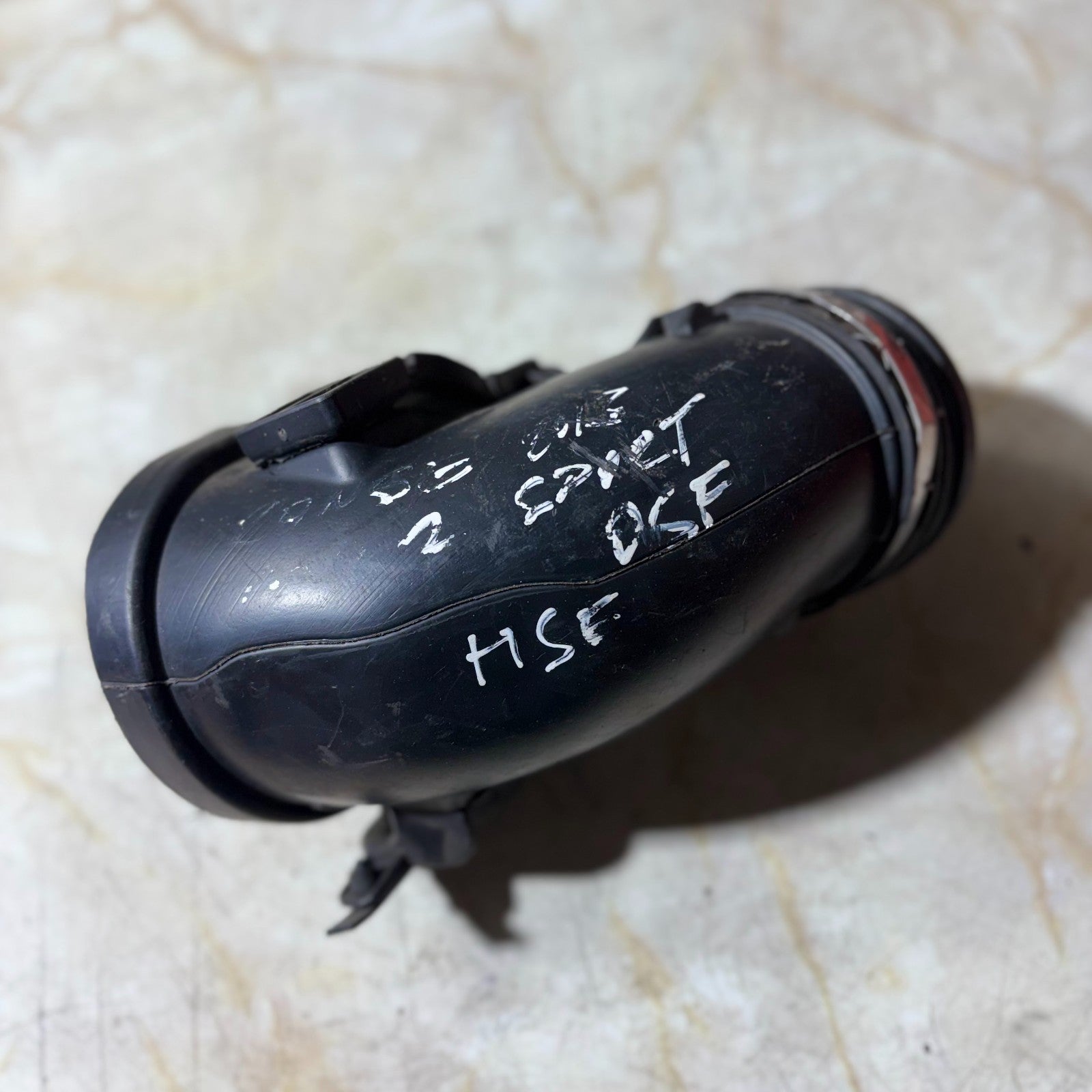 RANGE ROVER SPORT 2013-2017 RIGHT DRIVER SIDE FRONT RADIATOR COOLANT HOSE