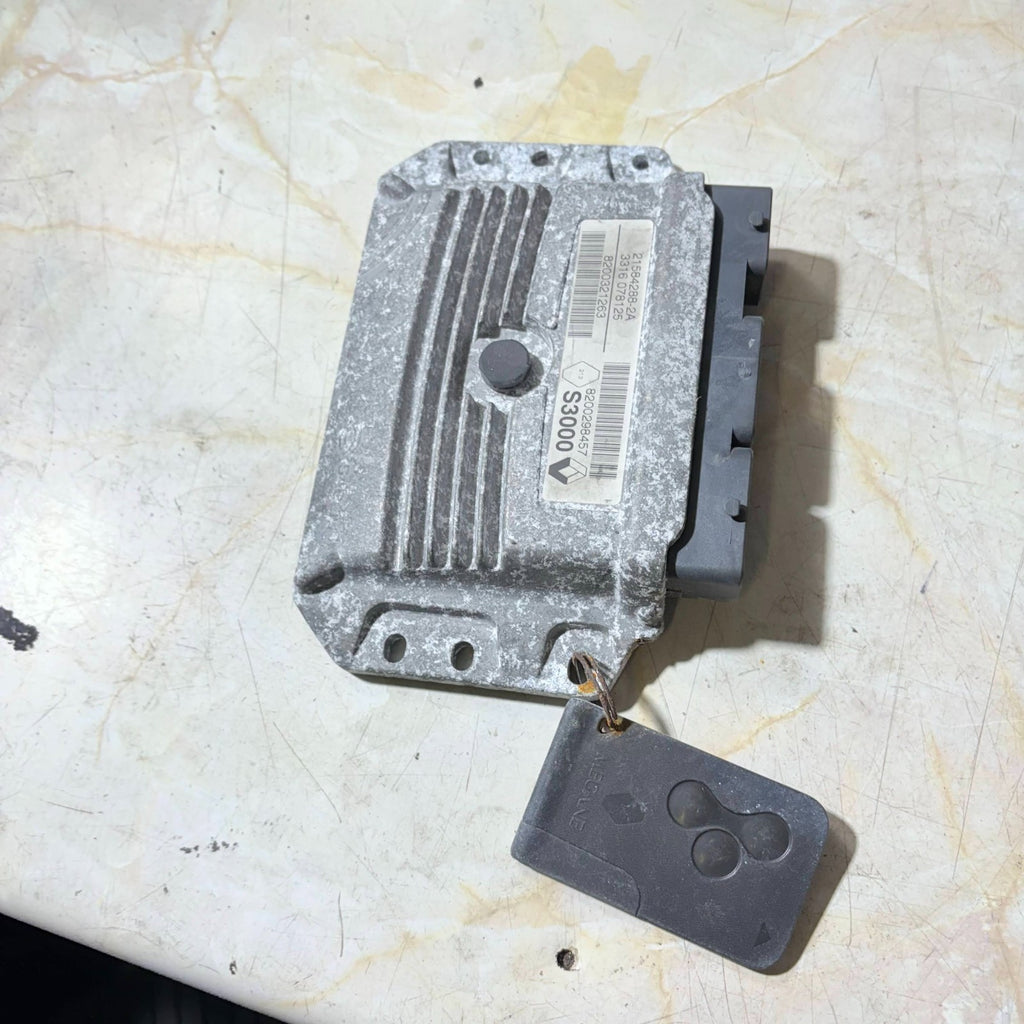 2008 RENAULT MEGANE ENGINE CONTROL UNIT MODULE 21584288-2A
