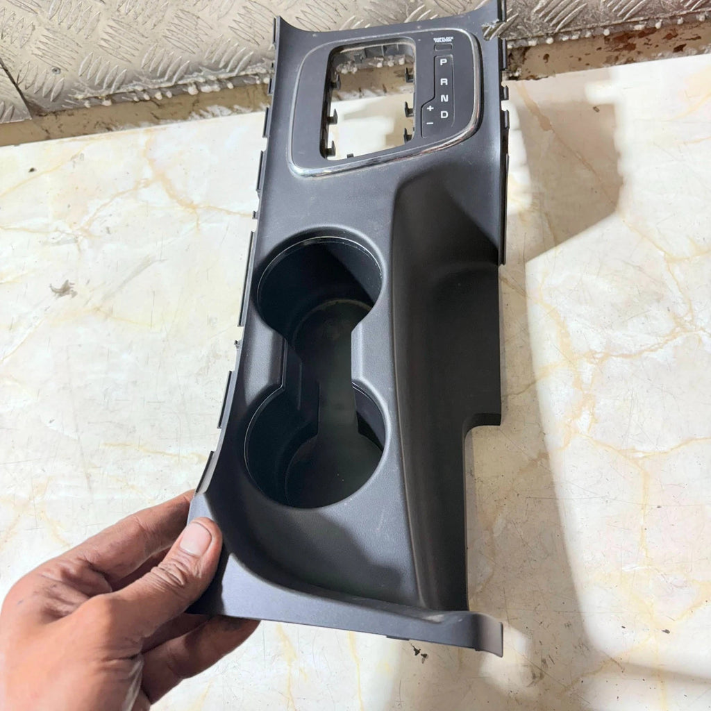 KIA CEED MK2 CENTRE CONSOLE TWIN DOUBLE CUP HOLDER STORAGE 84651-A2900 2012-208