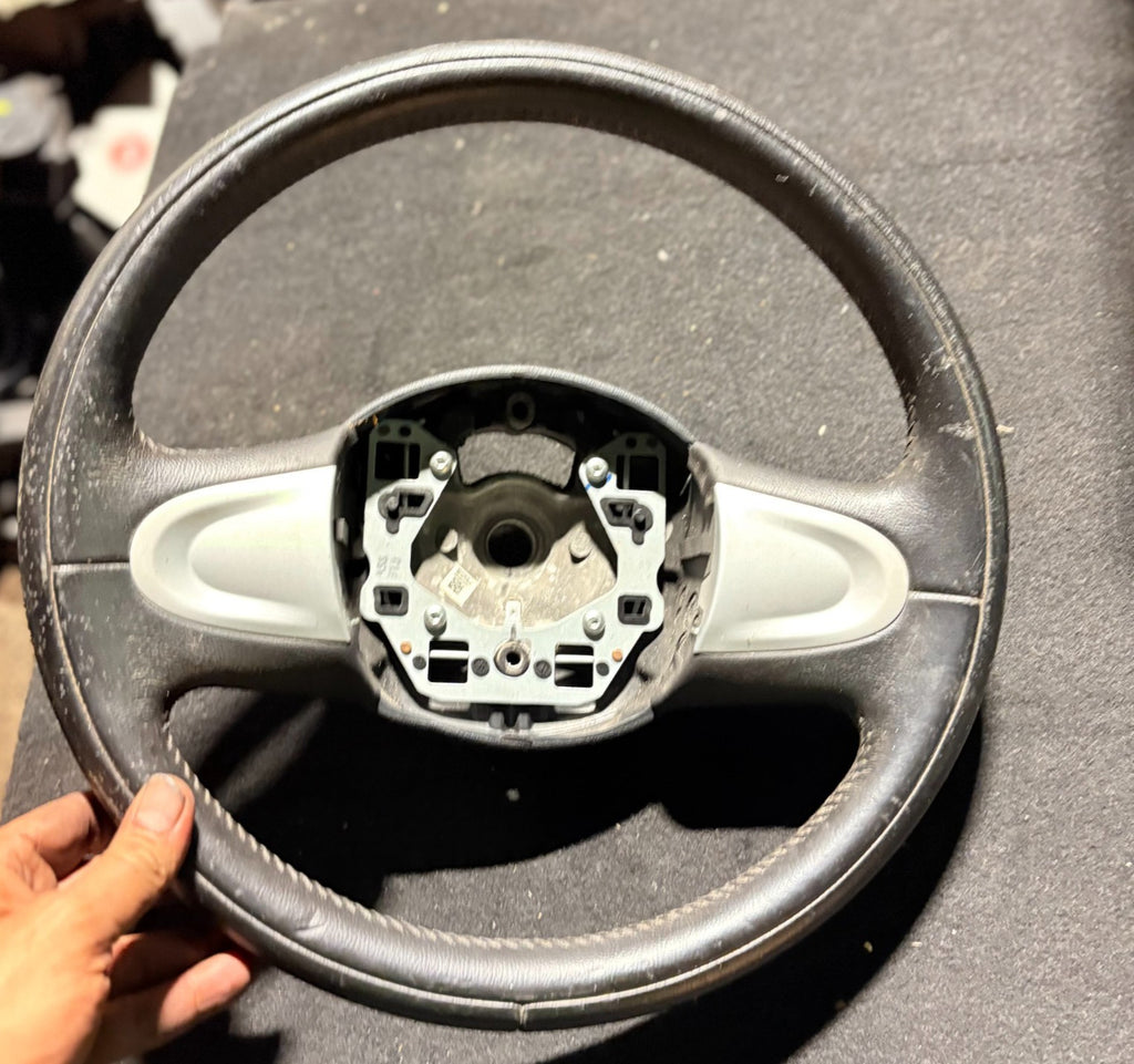 MINI HATCHBACK 3 Door 2008 STEERING WHEEL 609696200