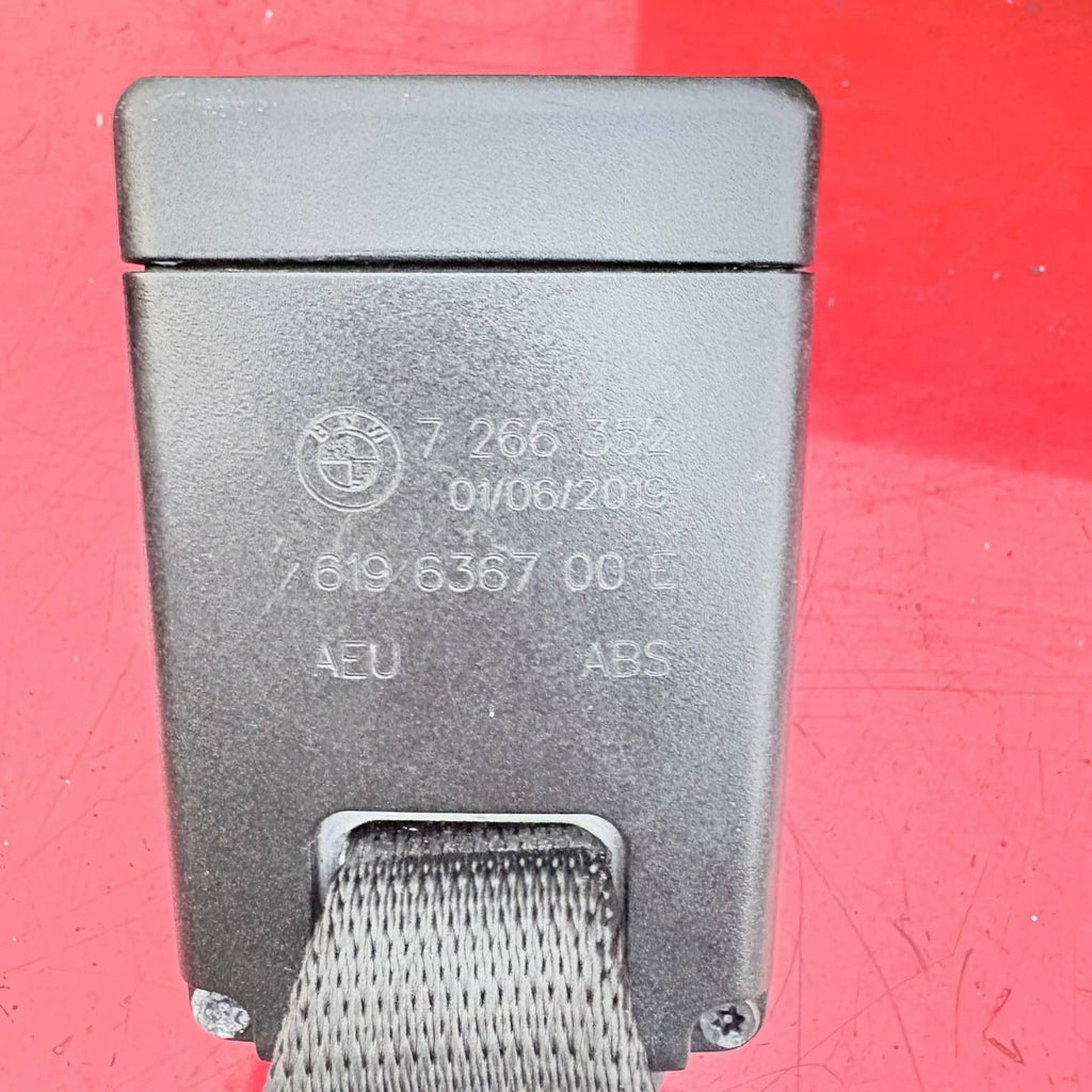 BMW 1 2 3 & 4 Series 2019 Rear Left Seat Buckle 7266352 619636700E