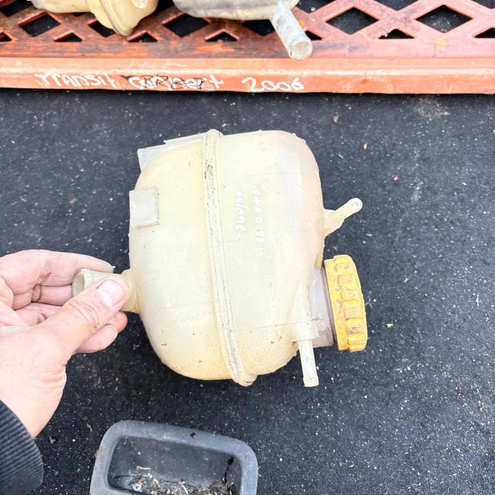 VAUXHALL COMBO COOLANT EXPANSION TANK 2001 - 2012