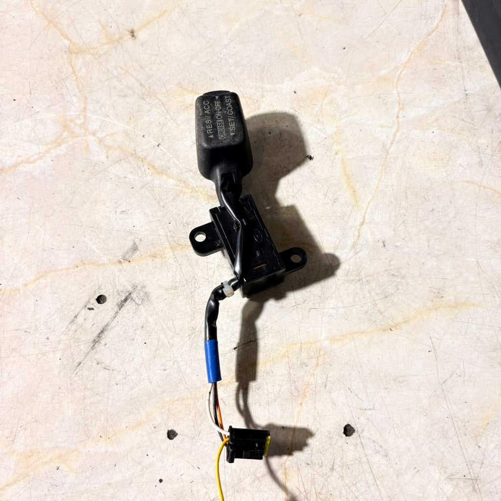 Original Hyundai Coupe cruise control switch steering column switch 156638117440